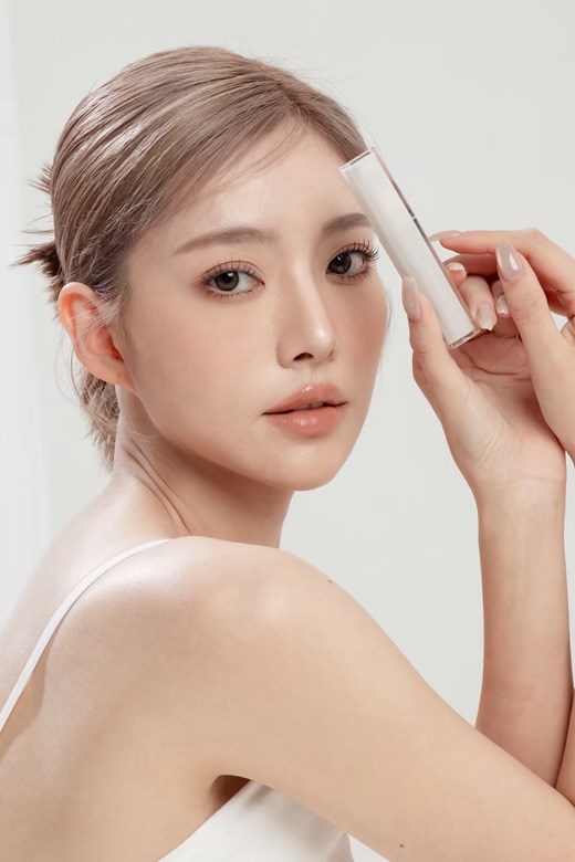 ANQ BEAUTY 水光唇釉