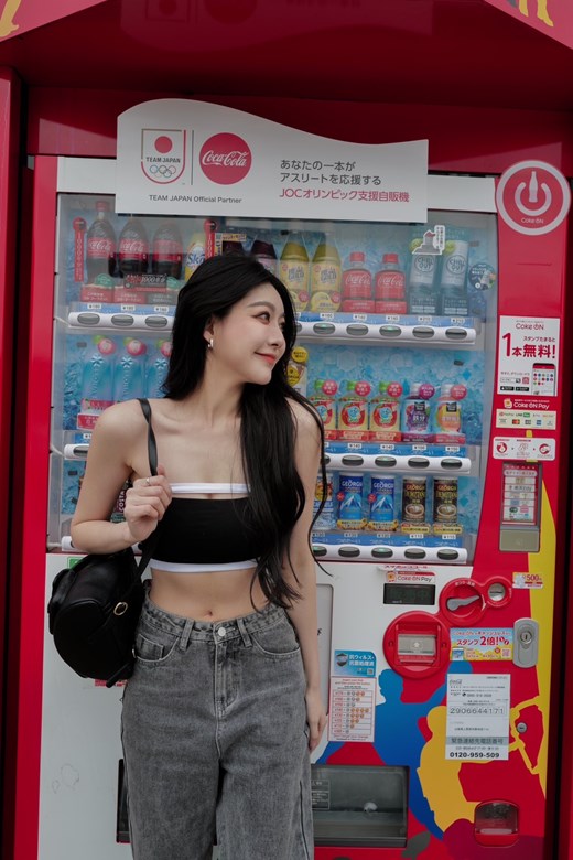 炸街爆乳性感BraTop