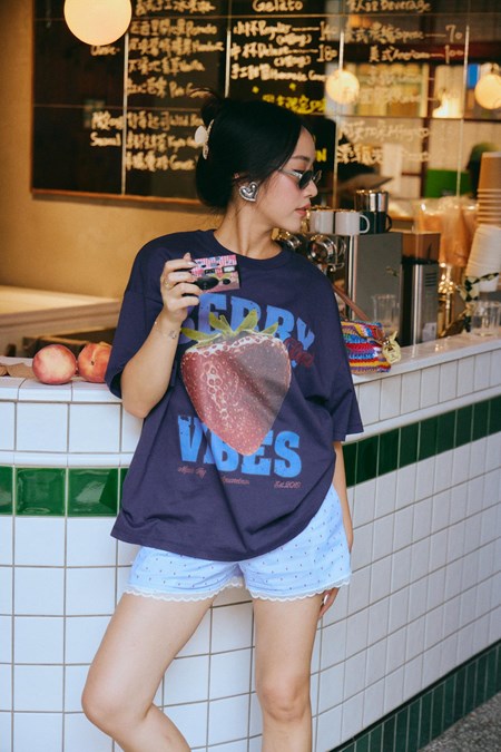 Berry Good Vibes Tee