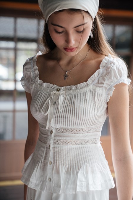 Céleste Eyelet Top