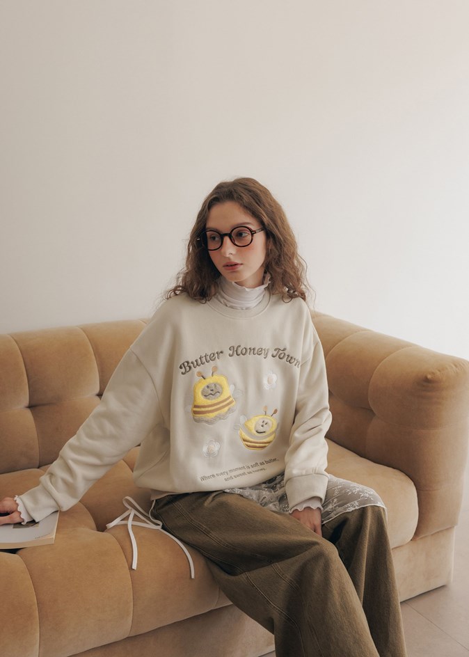 奶油蜂蜜QQ毛拼布大學TEE