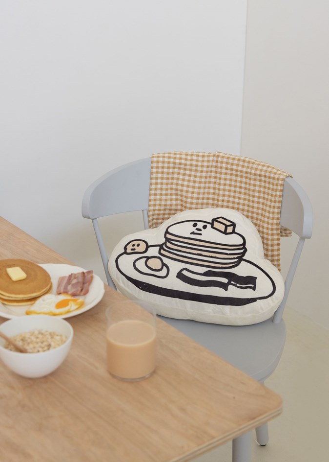 奶油格紋早餐系列抱枕