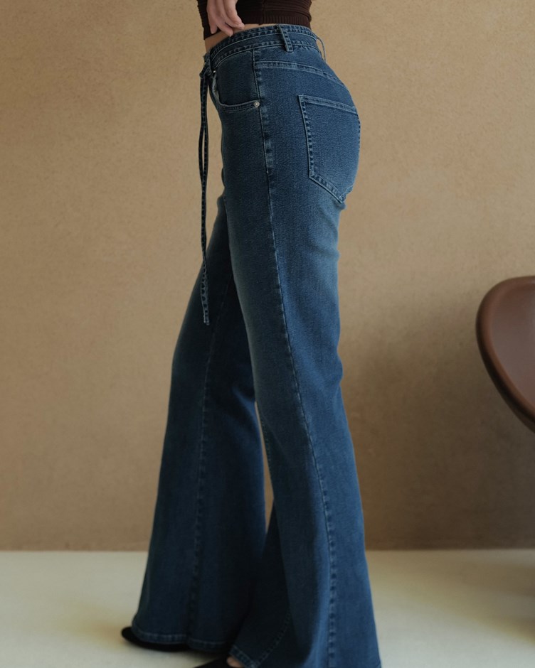 綁帶修身微喇叭牛仔長褲