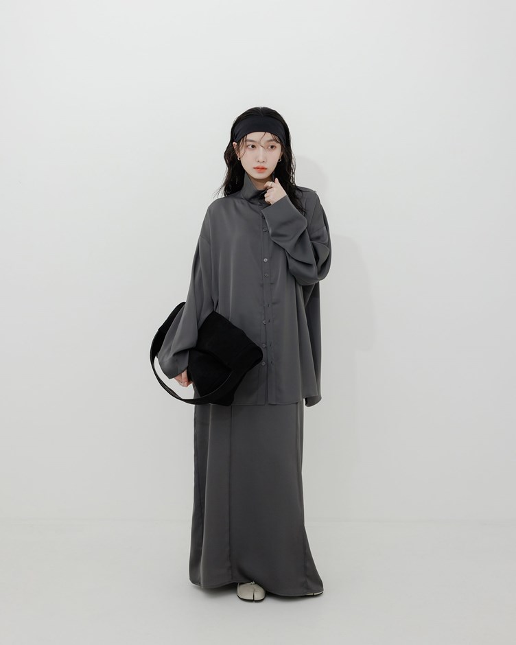 簡約翻領軟料緞面襯衫