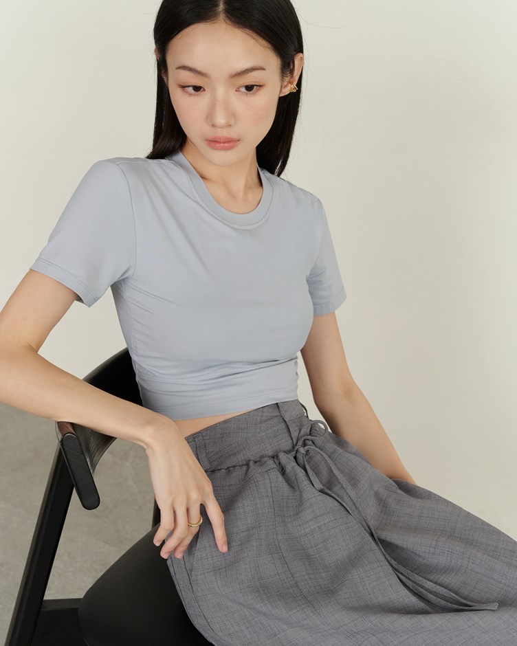 牛奶絲修身剪接短袖 bra top