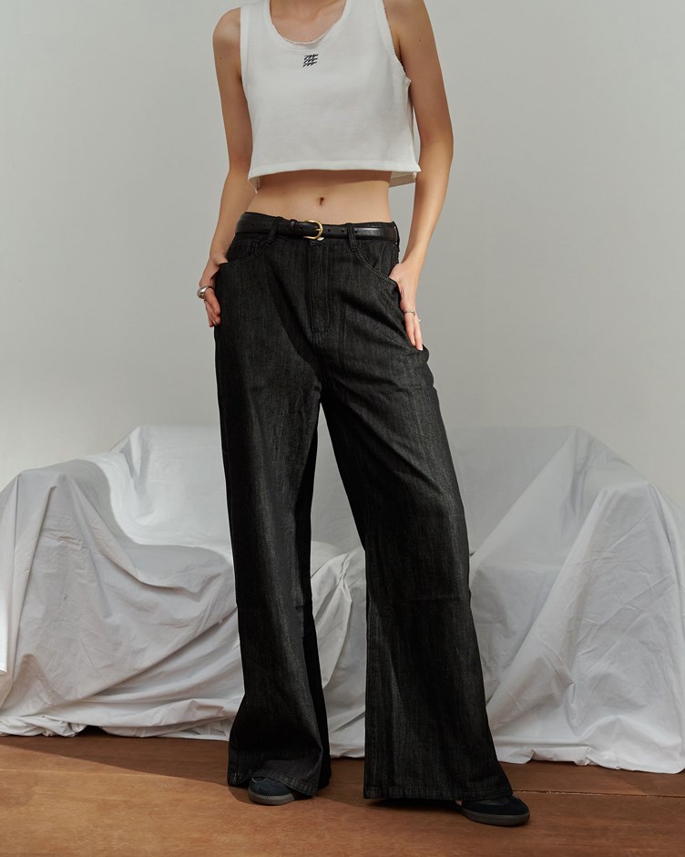 品牌LOGO刺繡牛仔寬褲