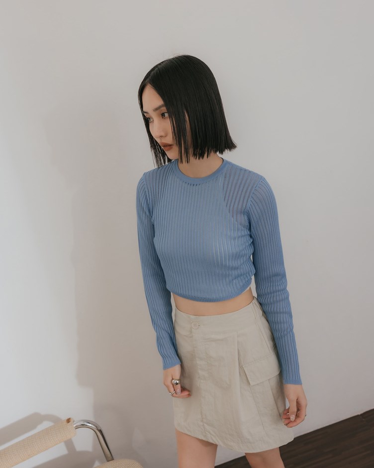 & IN THING時髦透肌坑條冰麻上衣