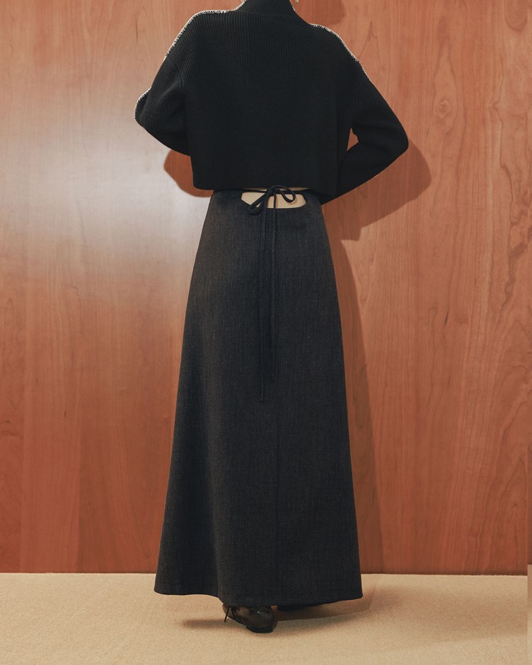 後腰簍空綁帶西裝傘擺裙