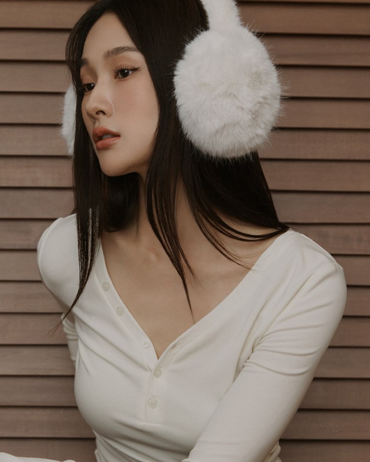 毛茸茸保暖耳罩(可折式)