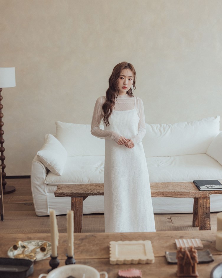 氣質紋理感細肩帶洋裝