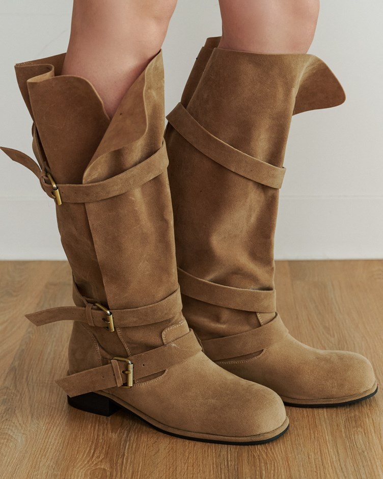麂皮雙扣環長筒靴(版型正常)