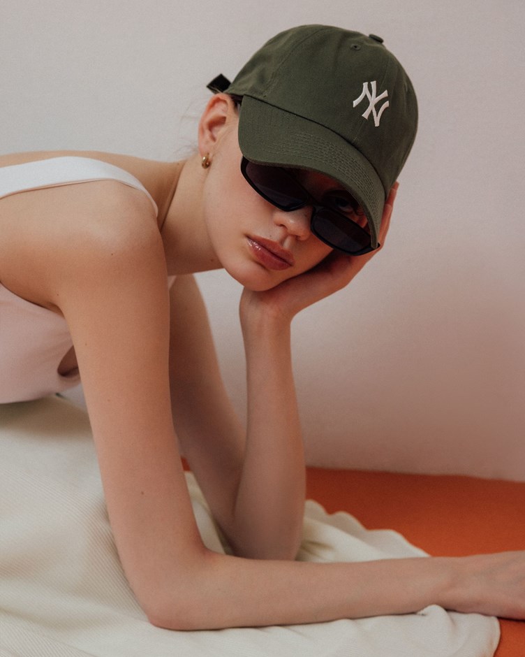 NEW ERA CASUAL CLASSIC棒球帽