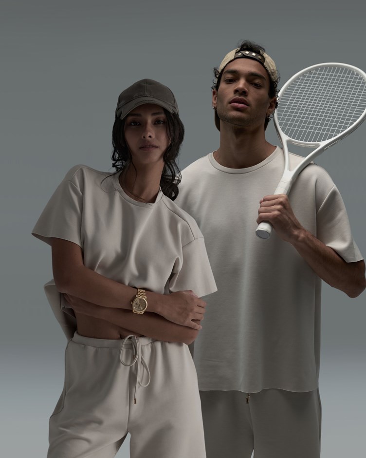 雲朵 UNISEX 寬版落肩短袖