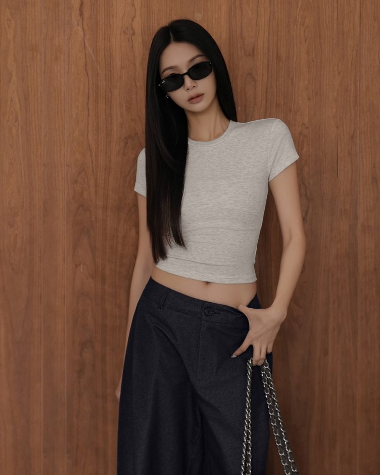 萊賽爾彈力圓領短TEE