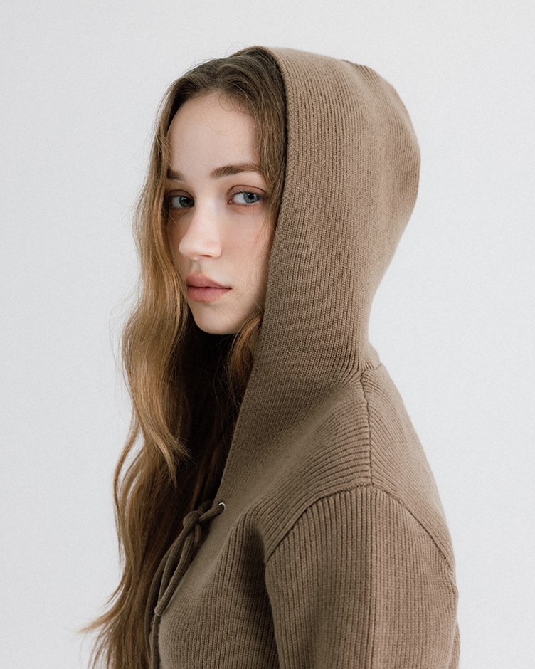 前綁繩連帽針織上衣