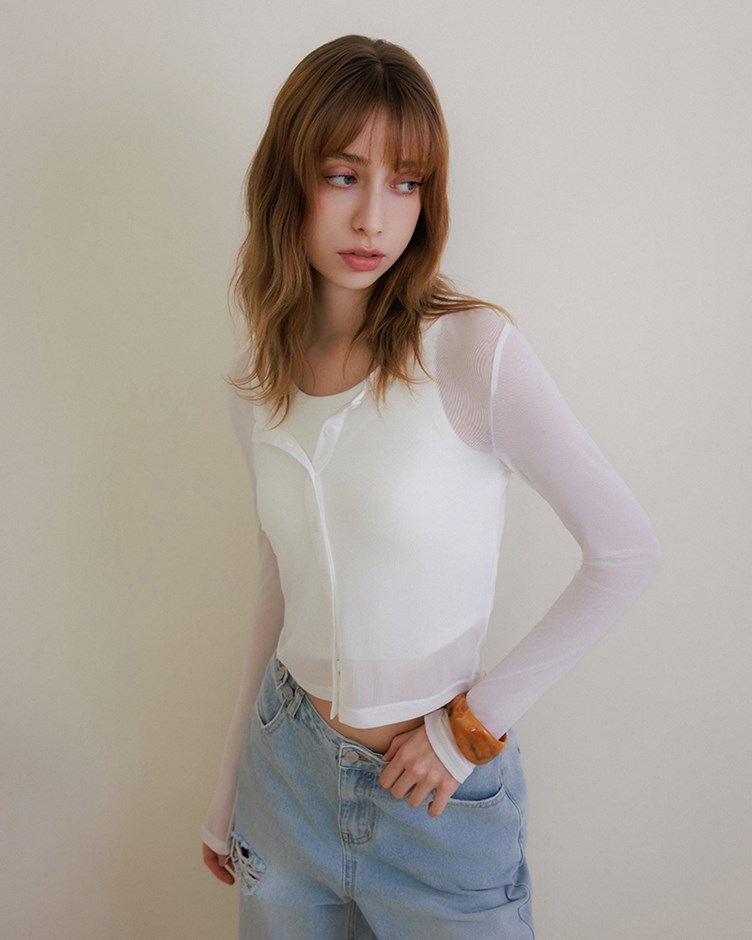 透肌感彈力紗排釦上衣(yoyo聯名款)