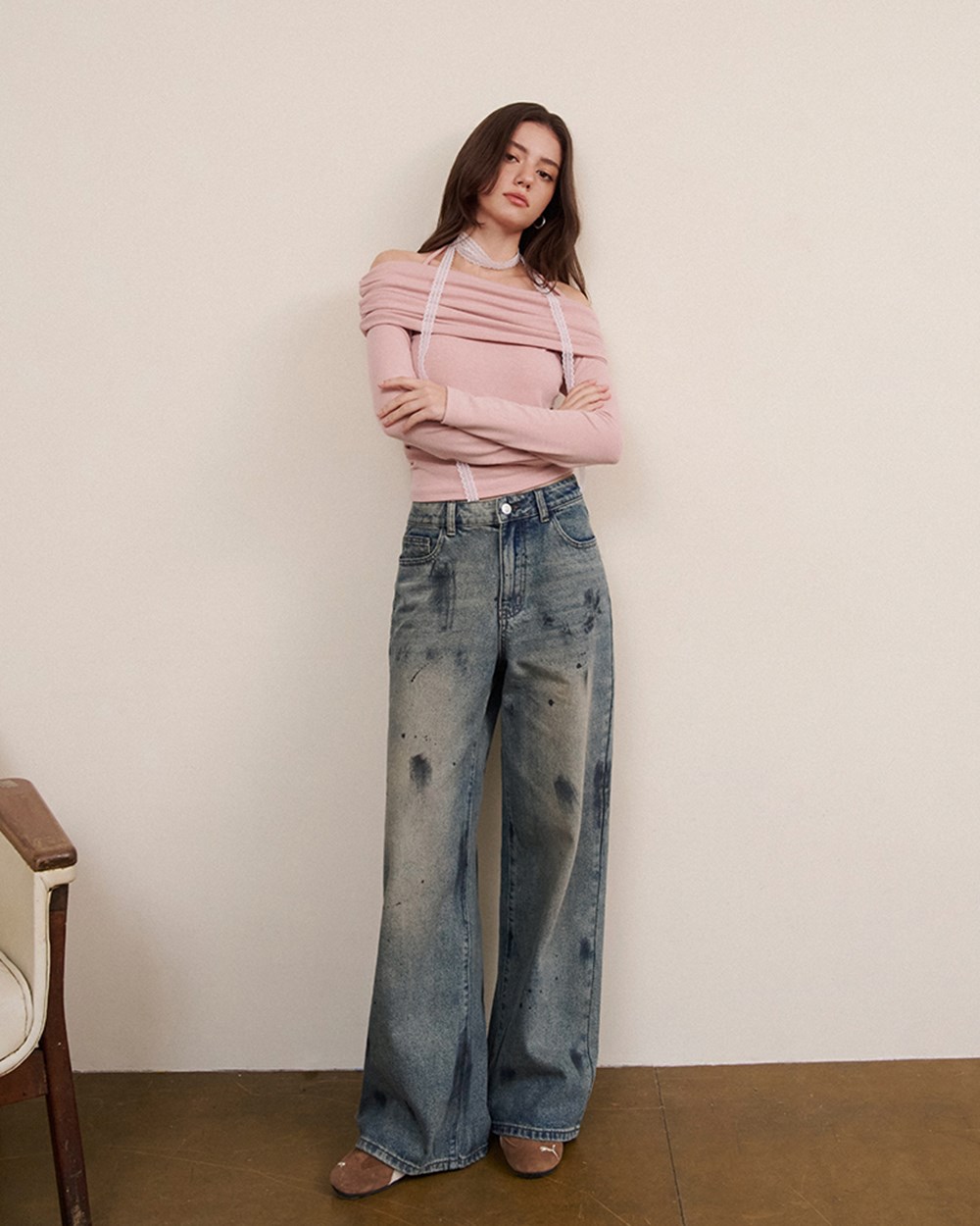 繞頸一字領蝴蝶結上衣