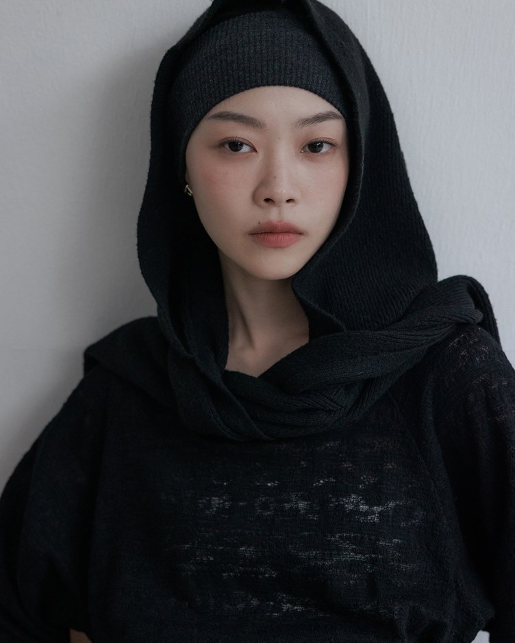簡約羊毛連帽圍巾