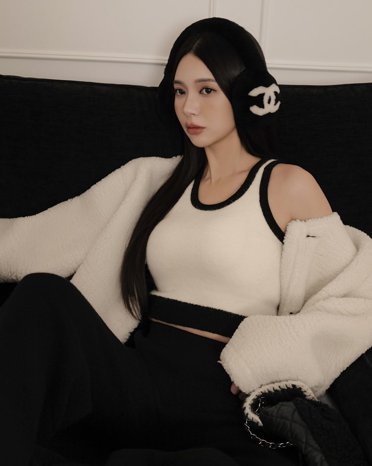 削肩針織短版BRATOP