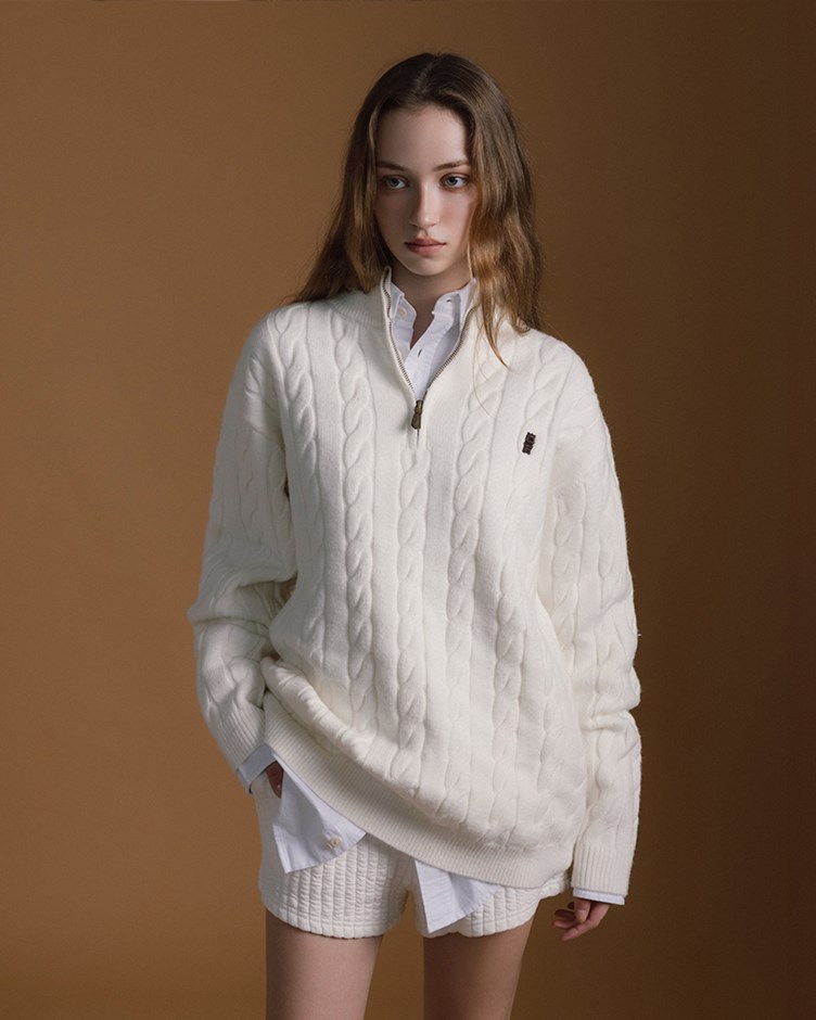 Bobby&Bella小刺繡拉鍊立領毛衣