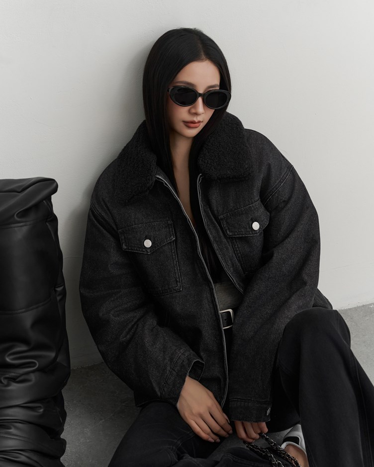 羊羔毛拼接鋪棉牛仔外套(UNISEX)