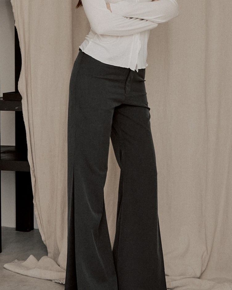 修身微喇叭西裝褲