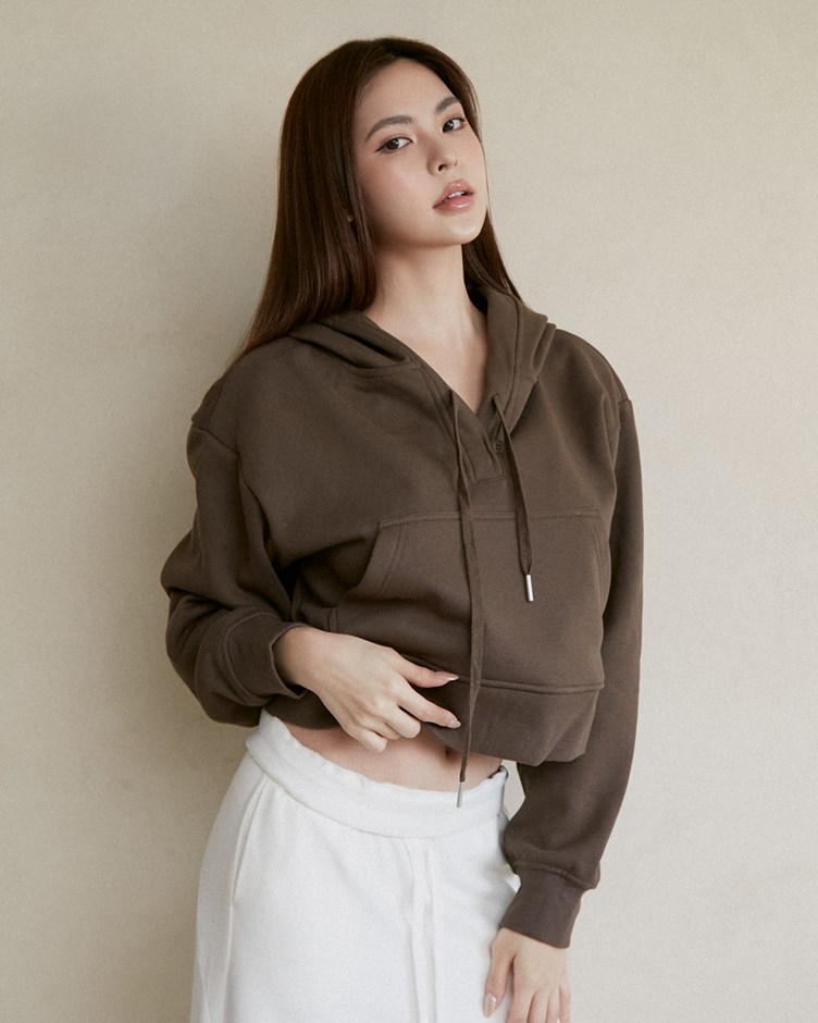 短版連帽開釦衛衣