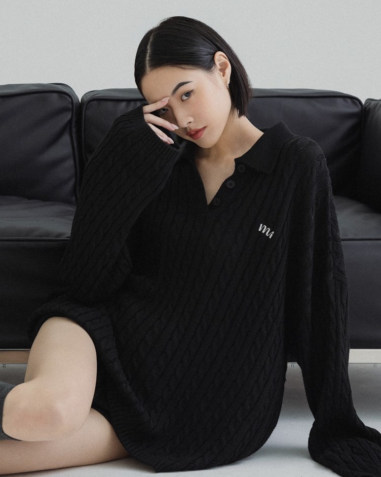 mi刺繡翻領麻花針織毛衣