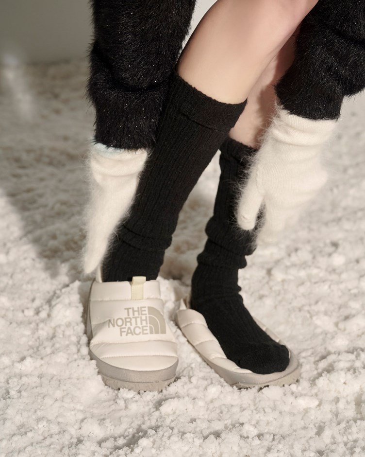 坑紋針織長筒堆堆襪