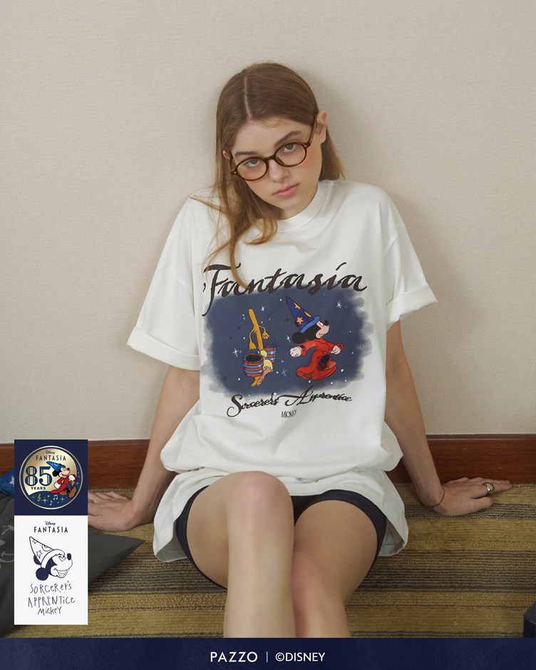 Disney Fantasia系列MICKEY & BROOM印花TEE