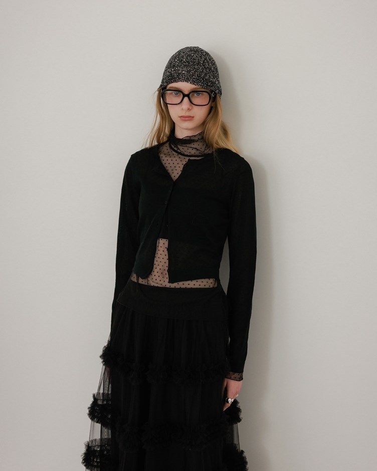 透肌感天絲針織上衣