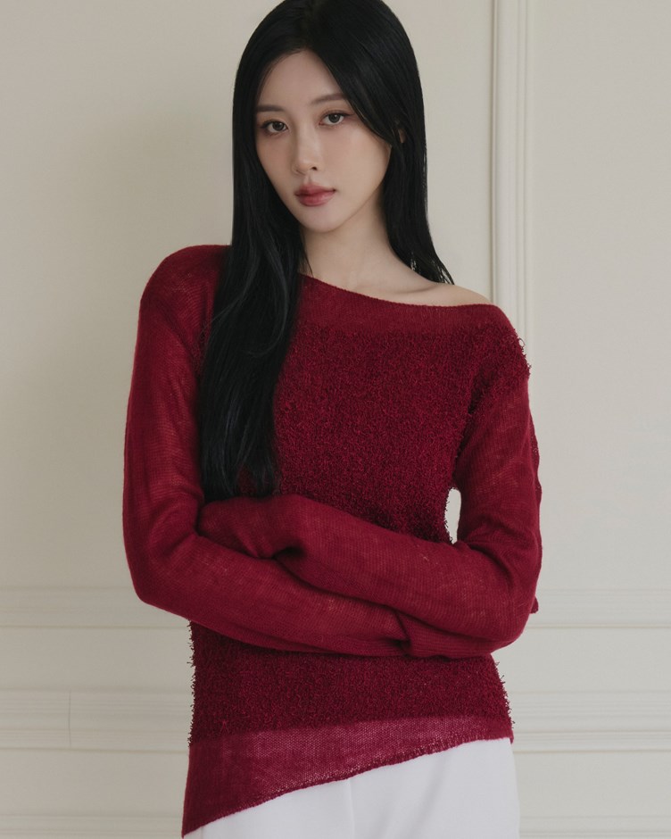 毛毛感拼接斜肩針織上衣