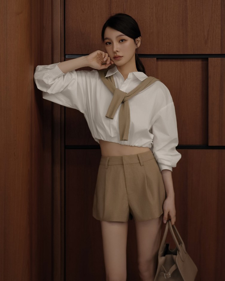 縮腰寬鬆短版襯衫