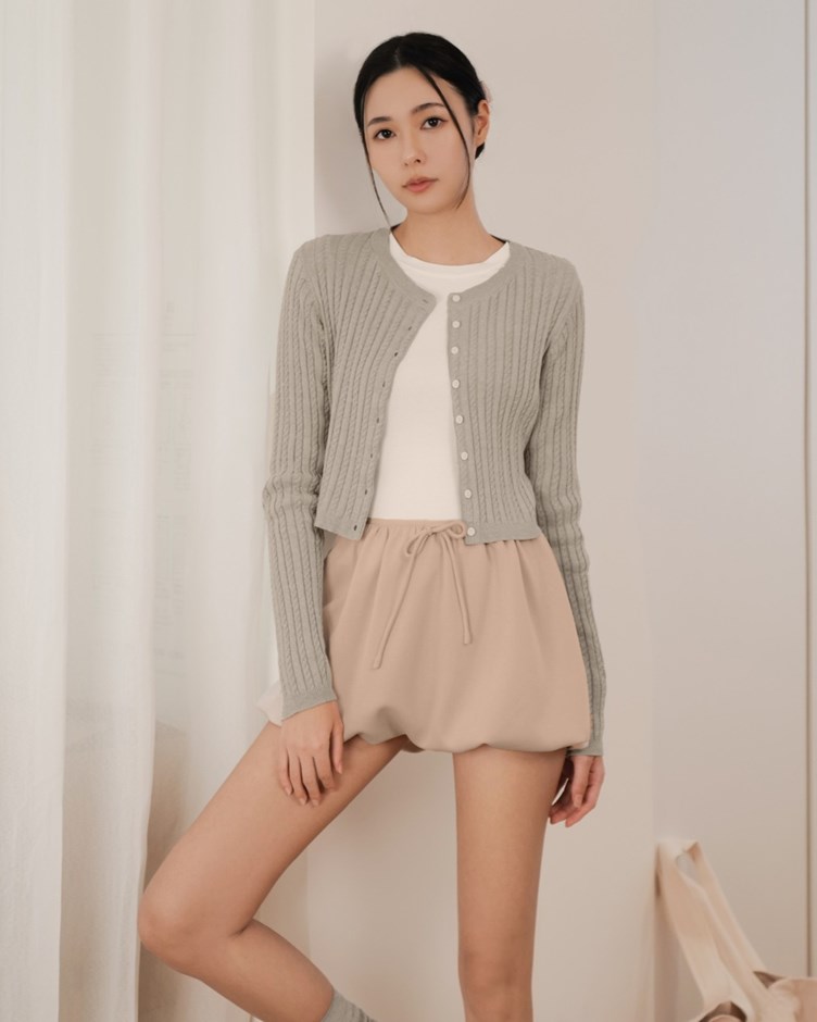 圓領麻花排釦開衫