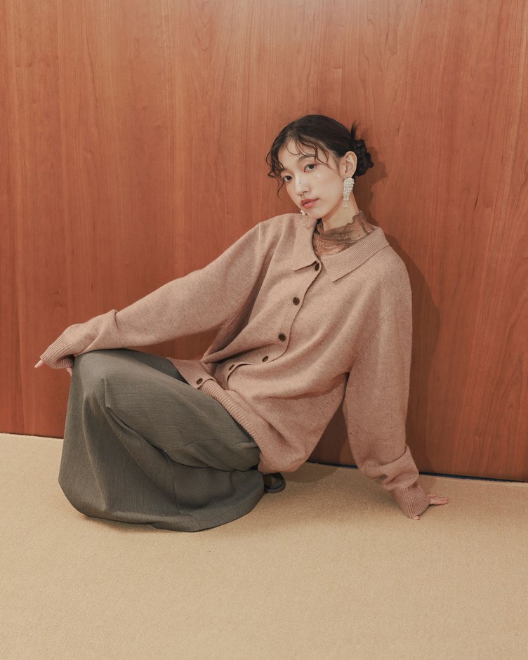 翻領排扣針織長袖上衣