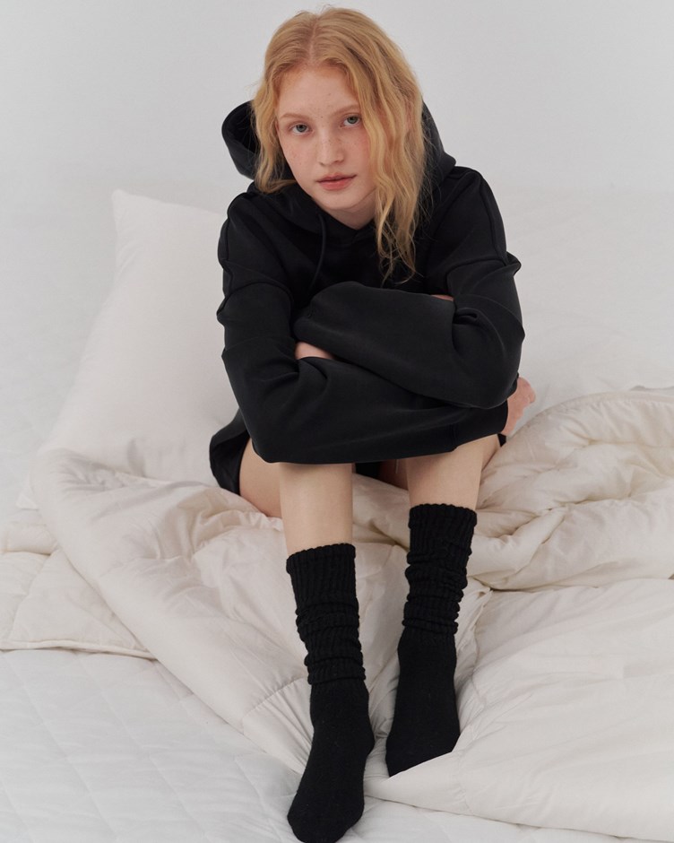 舒彈羊絨坑紋堆堆襪