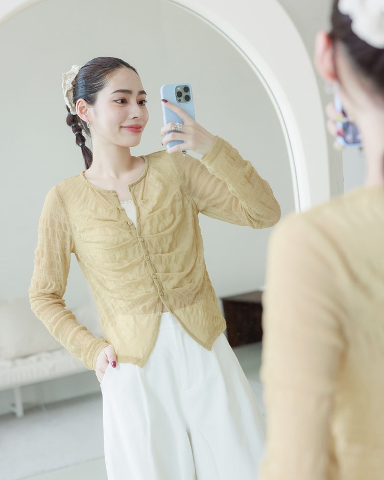 微透抓皺感造型長袖上衣