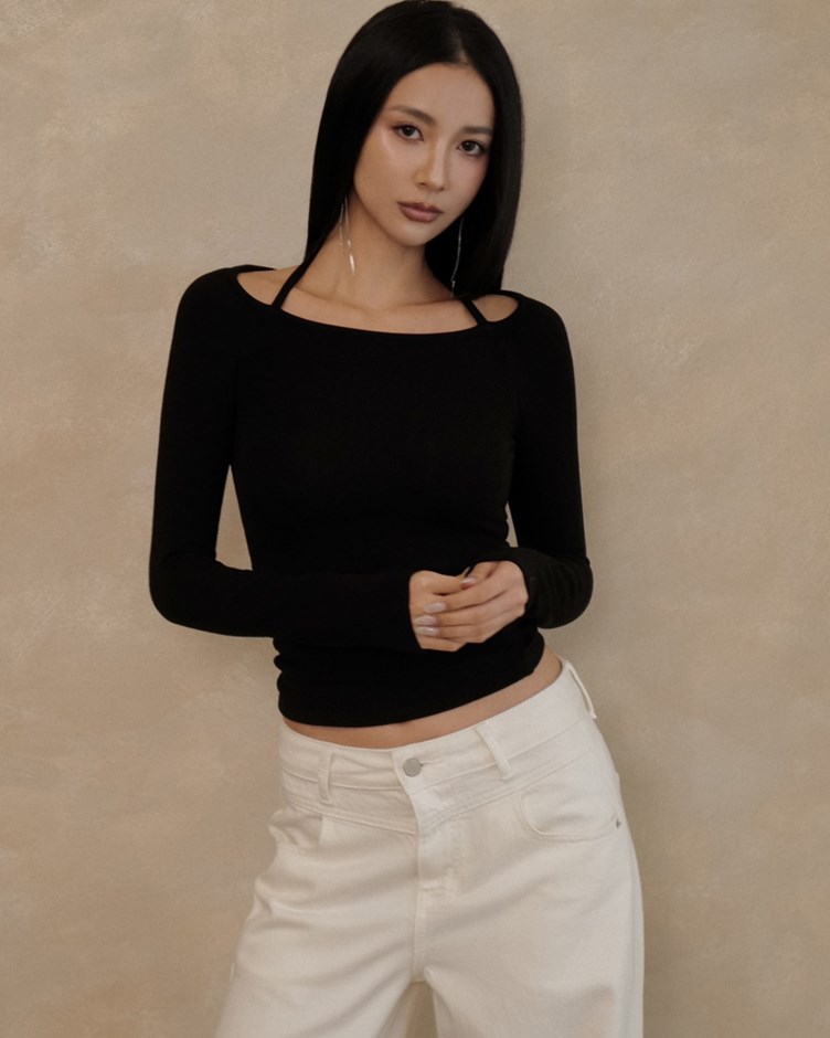 精緻一字領綁帶長袖上衣