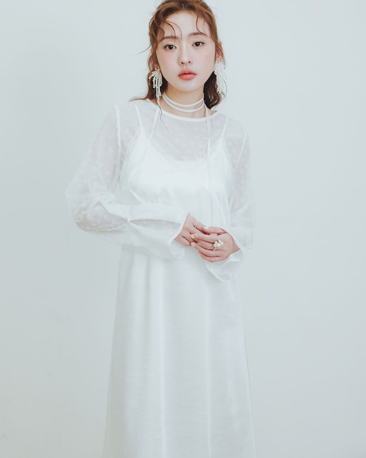 植絨小花喇叭袖雙層上衣(附綁帶)