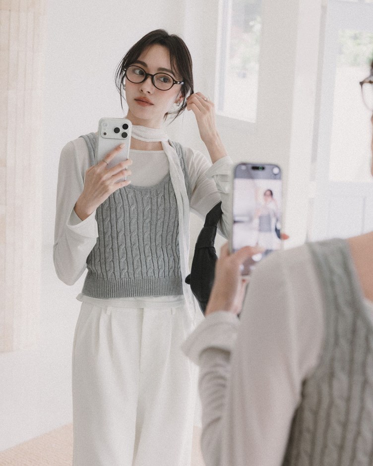 簡約圓領麻花針織背心