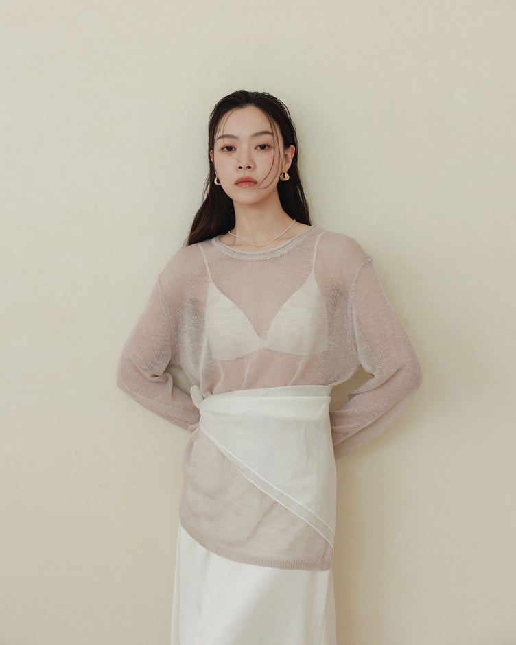 簍空感雪花透肌針織上衣