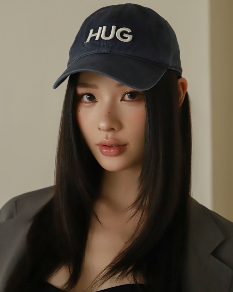 MTTIRÉ HUG刺繡棒球帽