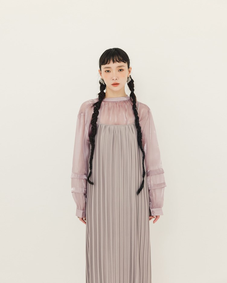 貝殼光澤澎袖後綁帶上衣