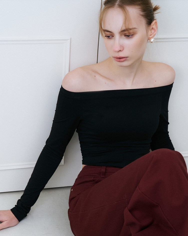 霧柔親膚一字領BRATOP