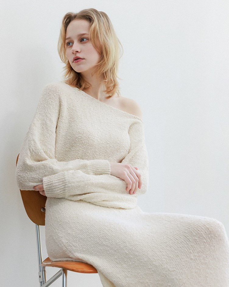 船領短版針織上衣