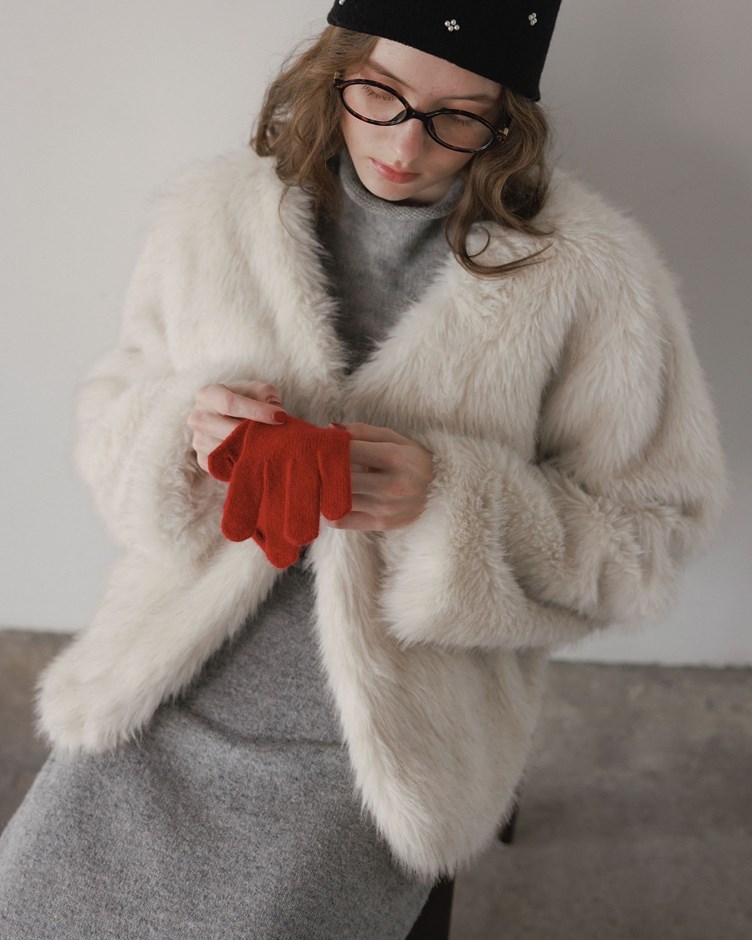 質感毛毛罩衫外套