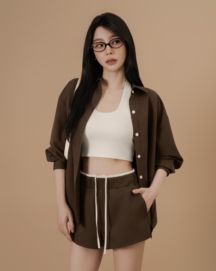 後打摺寬鬆襯衫