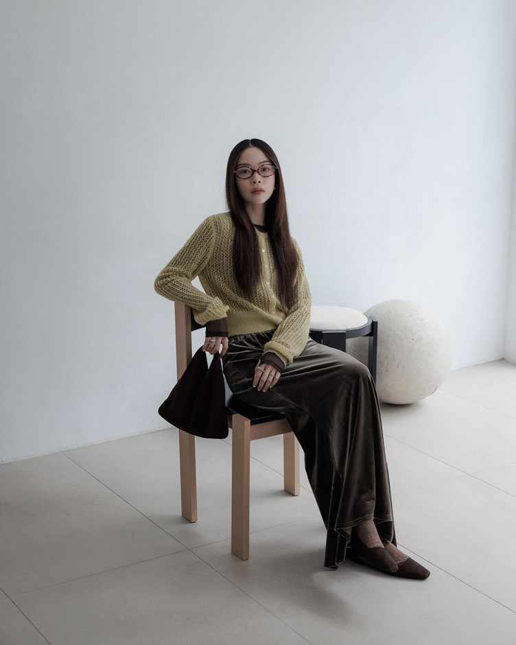 簍空織紋針織外套