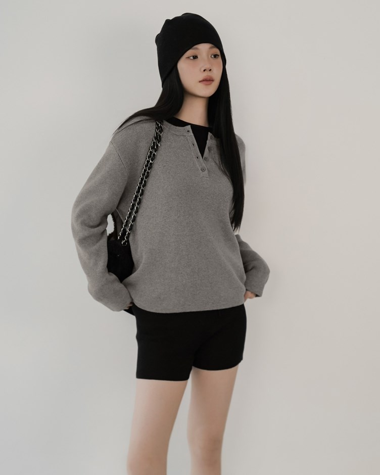 圓領針織開釦毛衣