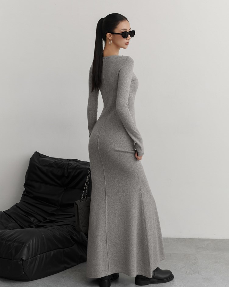 羊毛針織船型領長洋